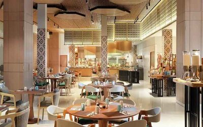 Restaurant area perfect for co-working at the Hilton Bali Resort.