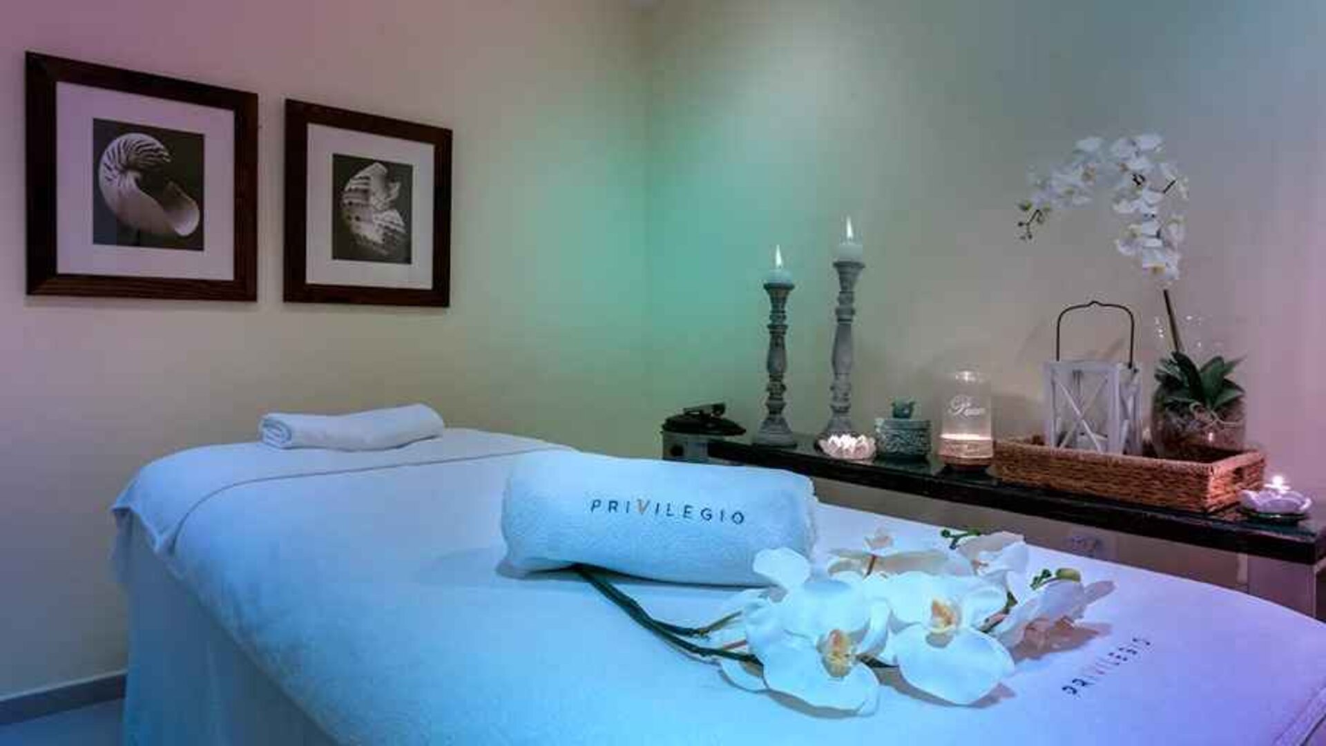 relaxing spa available at Hilton Cartagena Hotel.