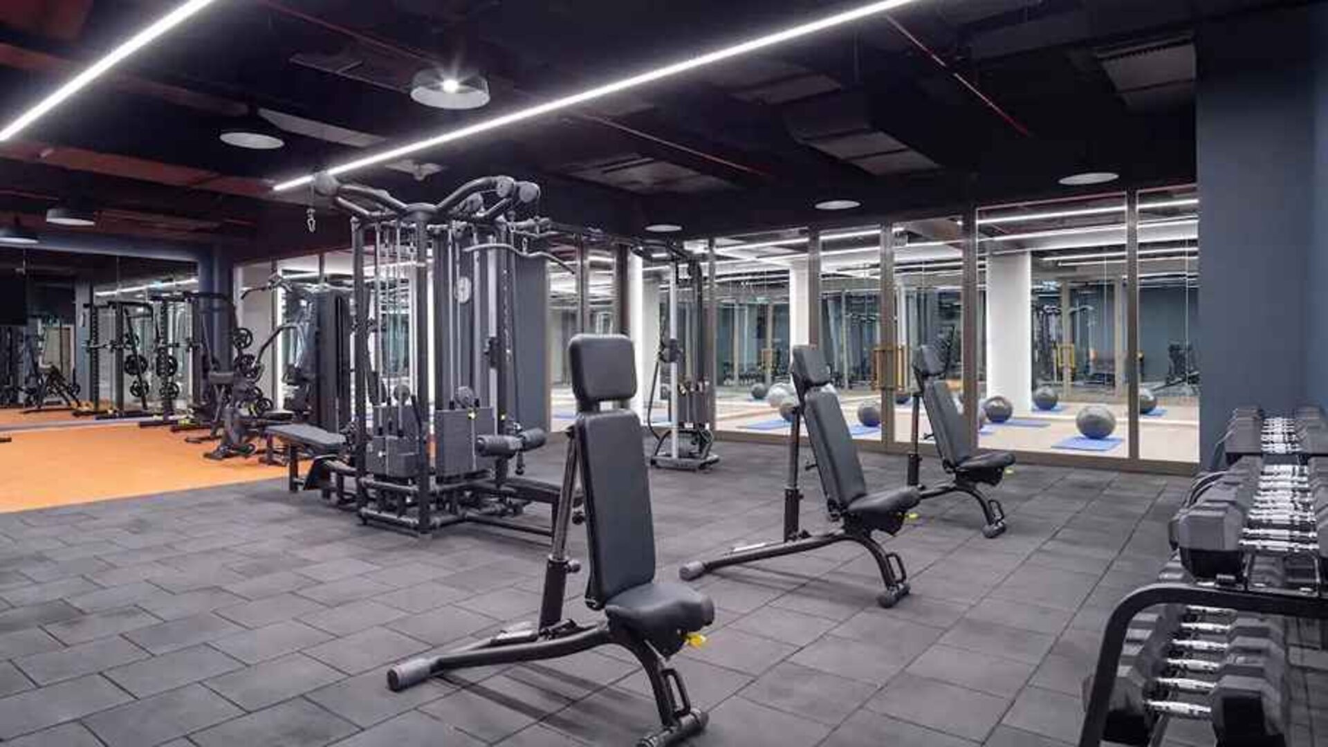 well equipped fitness center at Hilton Istanbul Bakirkoy.