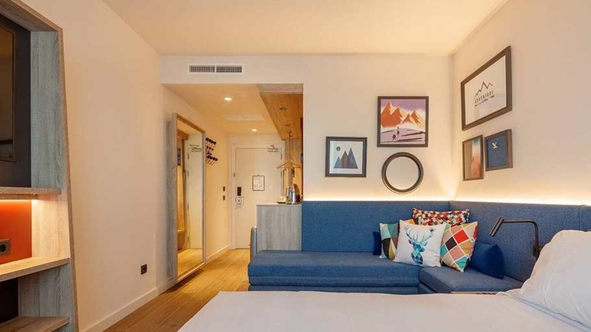 comfortable king room with business desk at Hampton by Hilton Alcobendas Madrid.