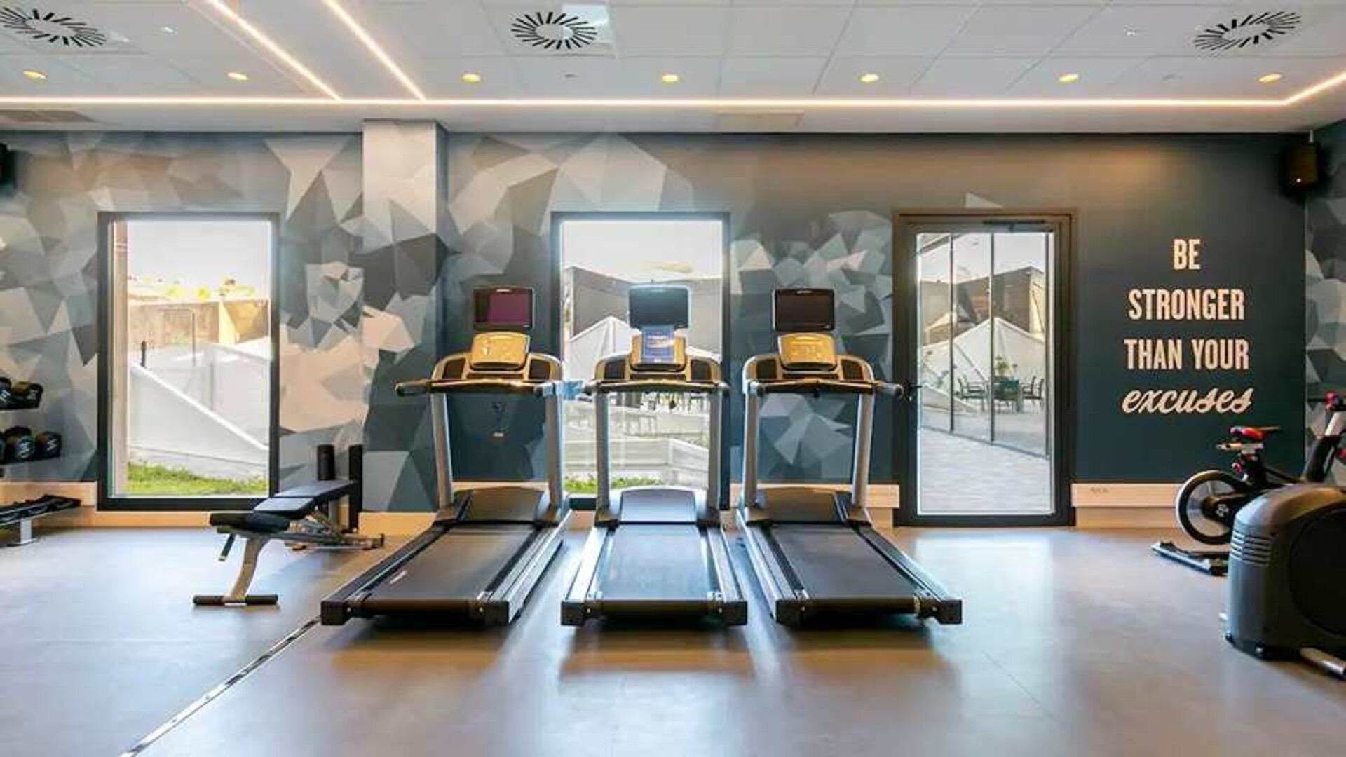 well equipped fitness center at Hampton by Hilton Alcobendas Madrid.