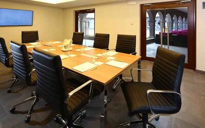 Small meeting room at the Hilton Garden Inn Cusco, Peru.