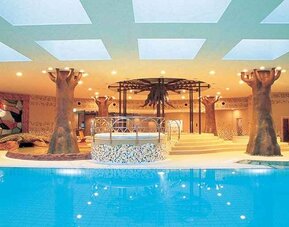 lovely indoor pool with jacuzzi at Hilton Fukuoka Sea Hawk.