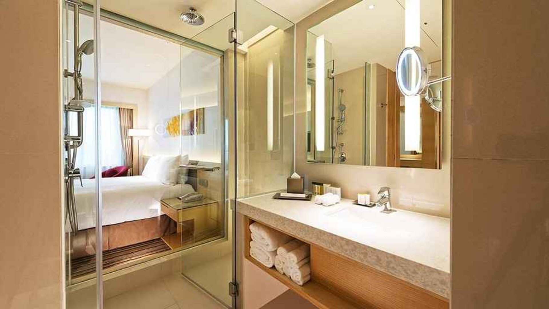 clean and spacious bathroom with shower at DoubleTree by Hilton Hotel Johor Bahru.