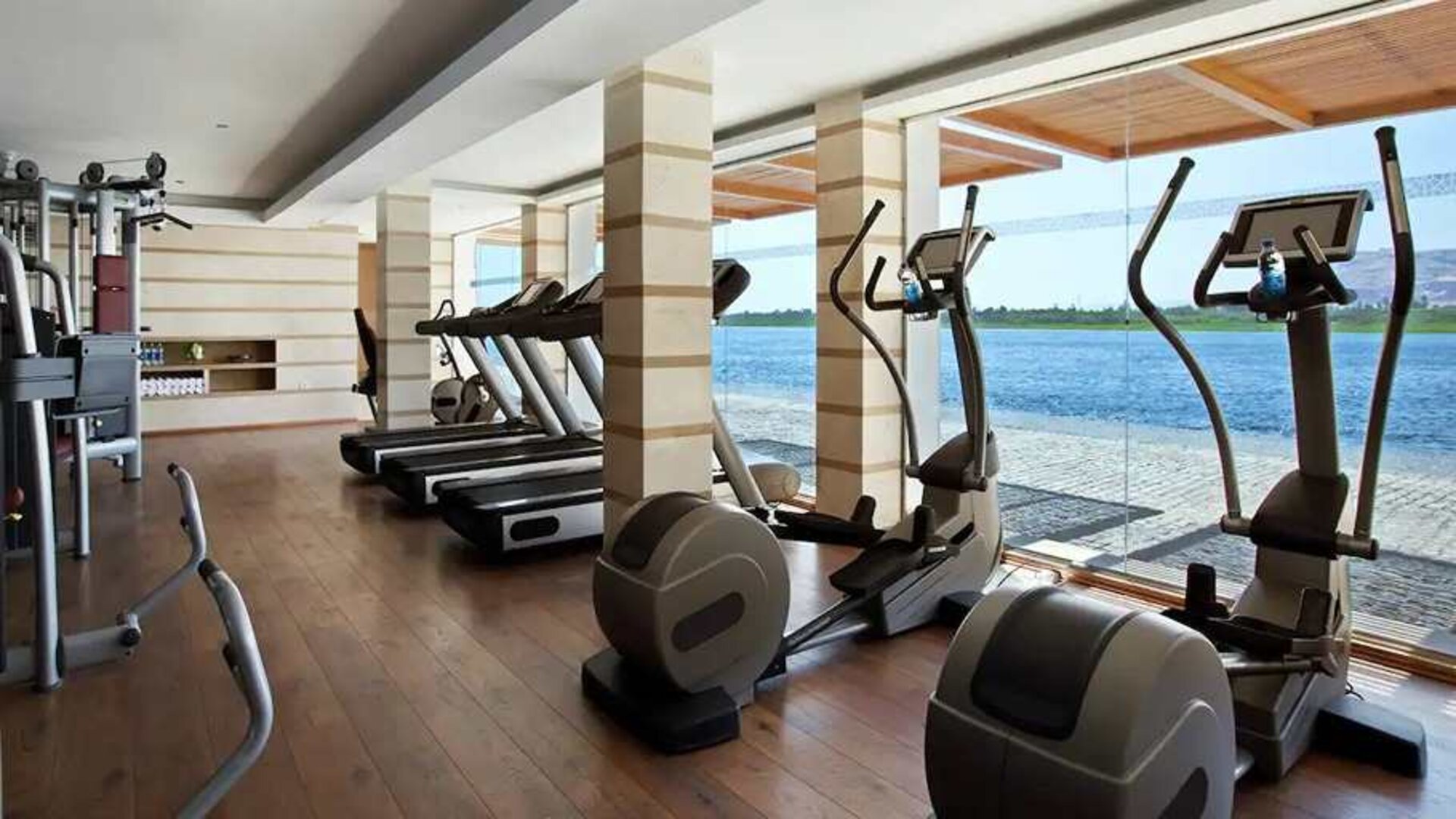 well equipped fitness center at Hilton Luxor Resort & Spa.