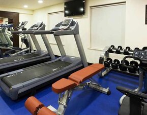 well equipped fitness center at Hampton by Hilton Vadodara-Alkapuri.