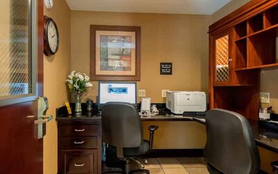 Business center at the Hampton Inn East Windsor.