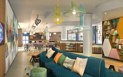 Hotel workspace at the Hampton by Hilton Rome North Fiano Romano.