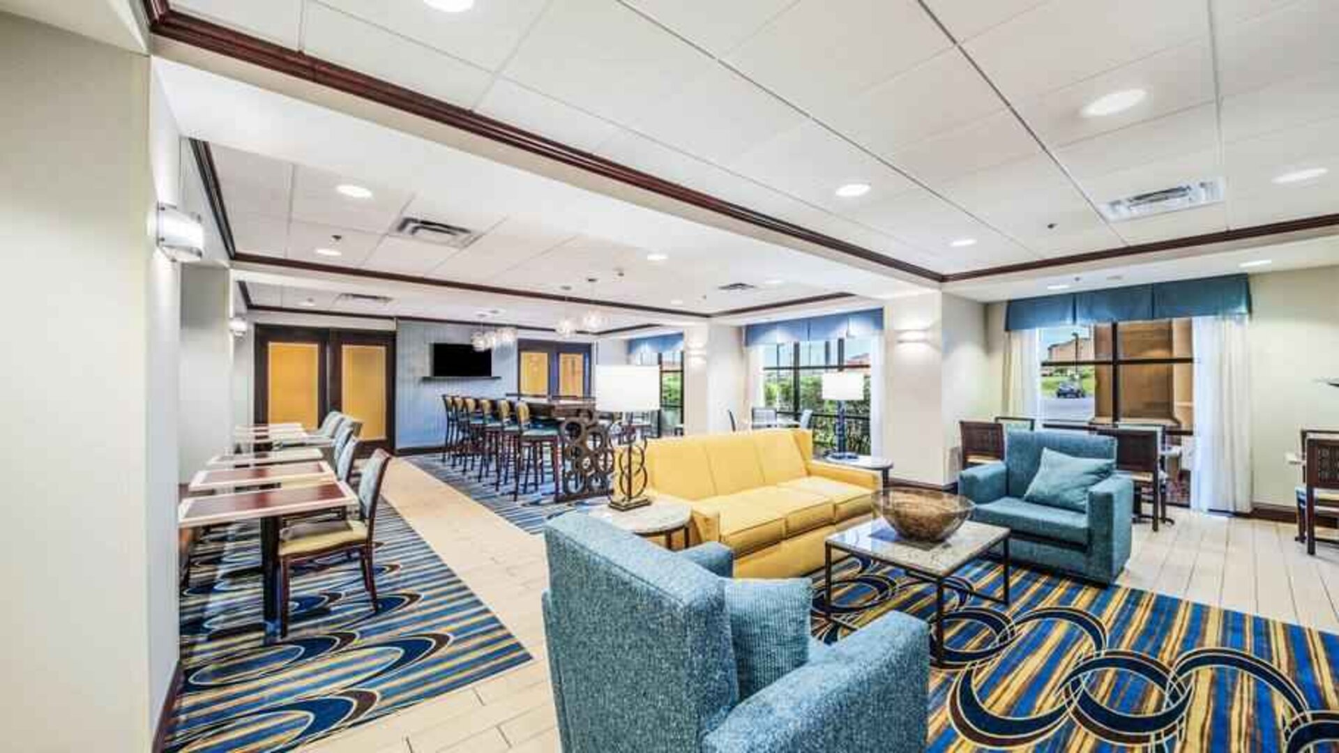 Lobby workspace at the Hampton Inn Greenfield.