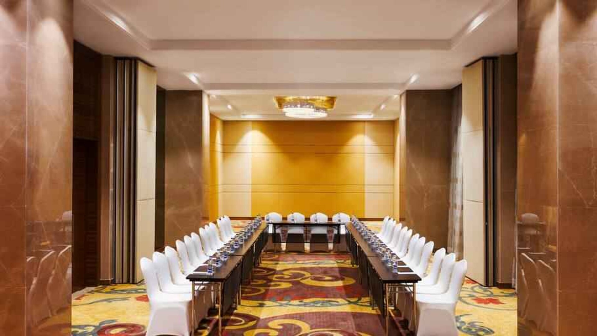 Meeting room at the Hilton Garden Inn Lucknow.