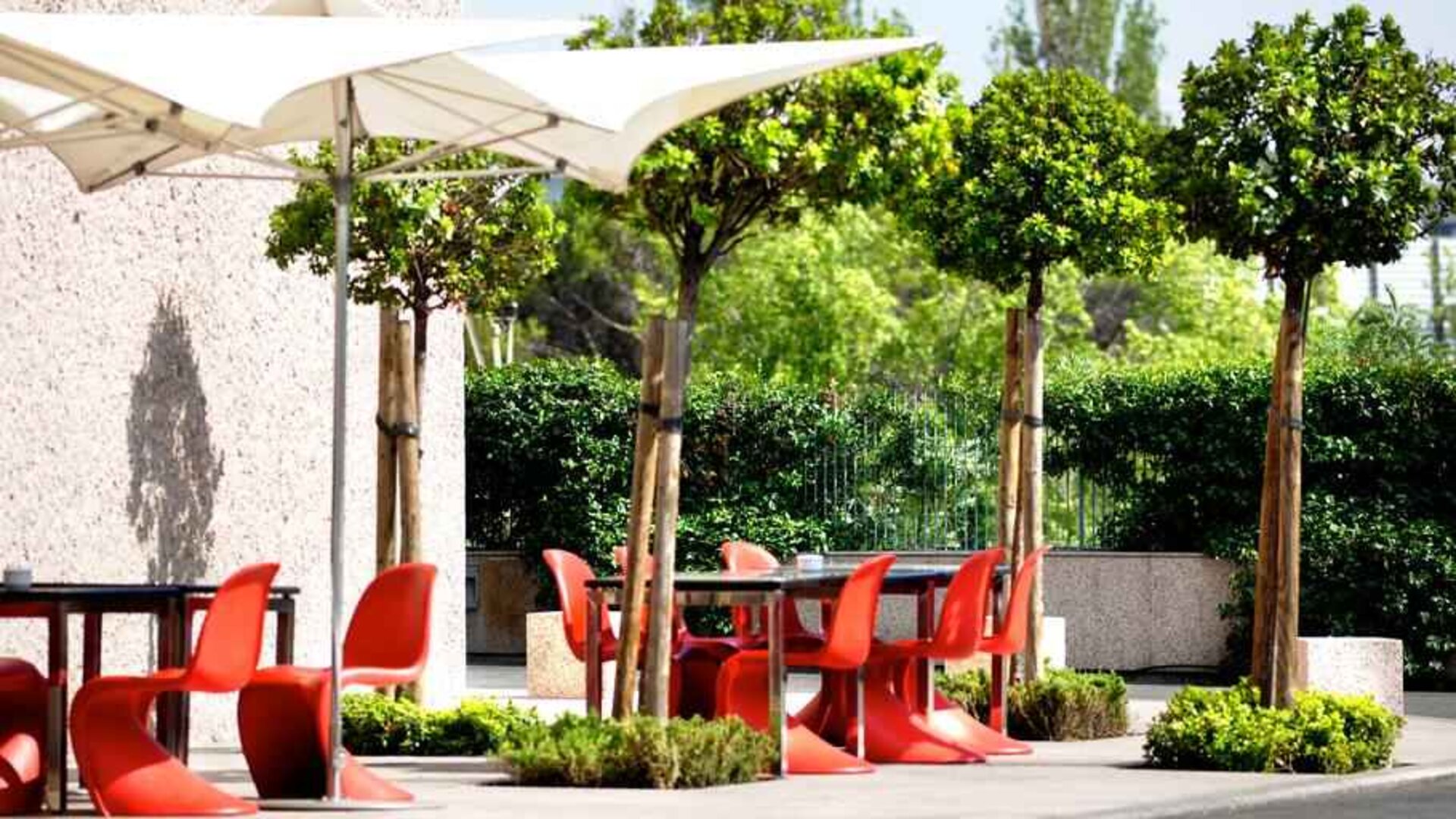 Outdoor patio perfect as workspace at the Hilton Madrid Airport.