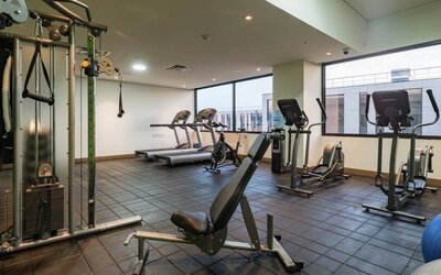Fitness center at the Hampton by Hilton Bogota Airport.