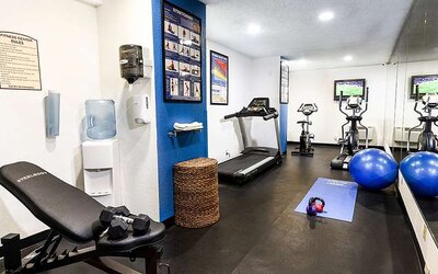 Fitness center at Best Western McCarran Inn.