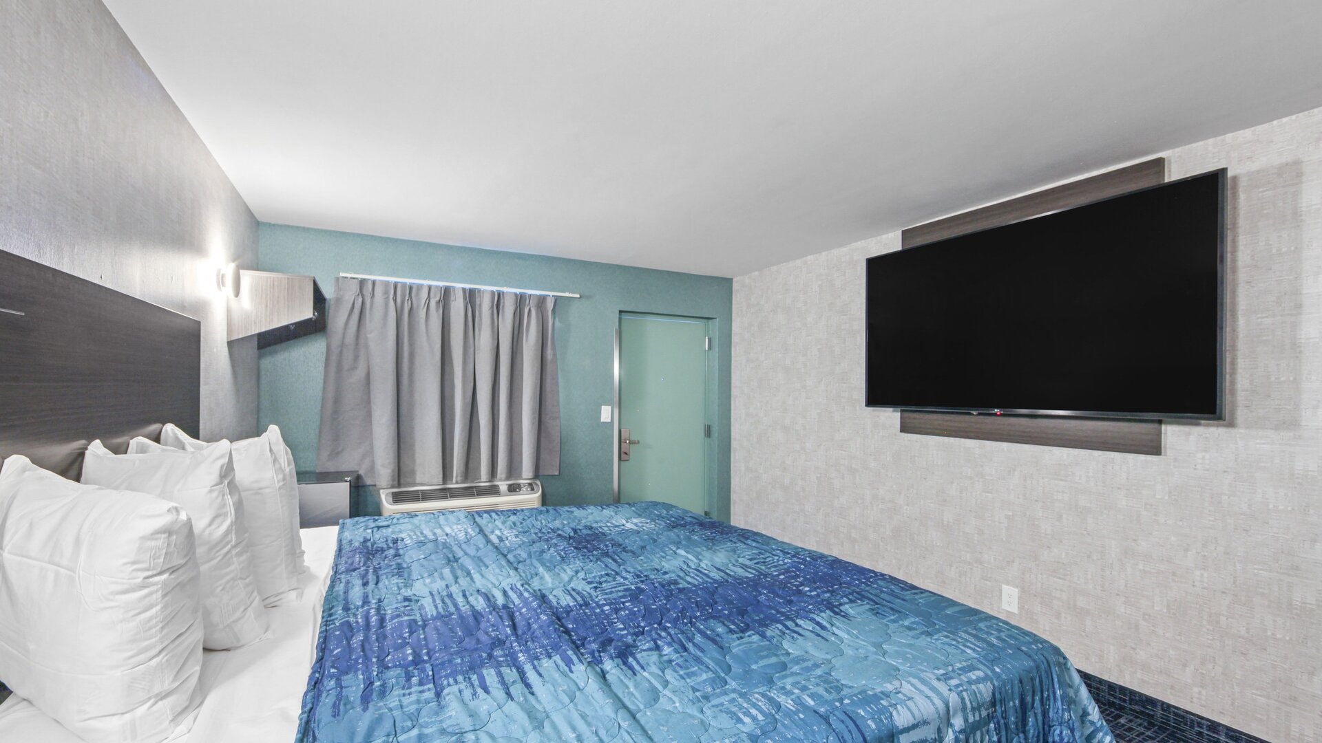 Day use room at Hotel Opus Bronx.