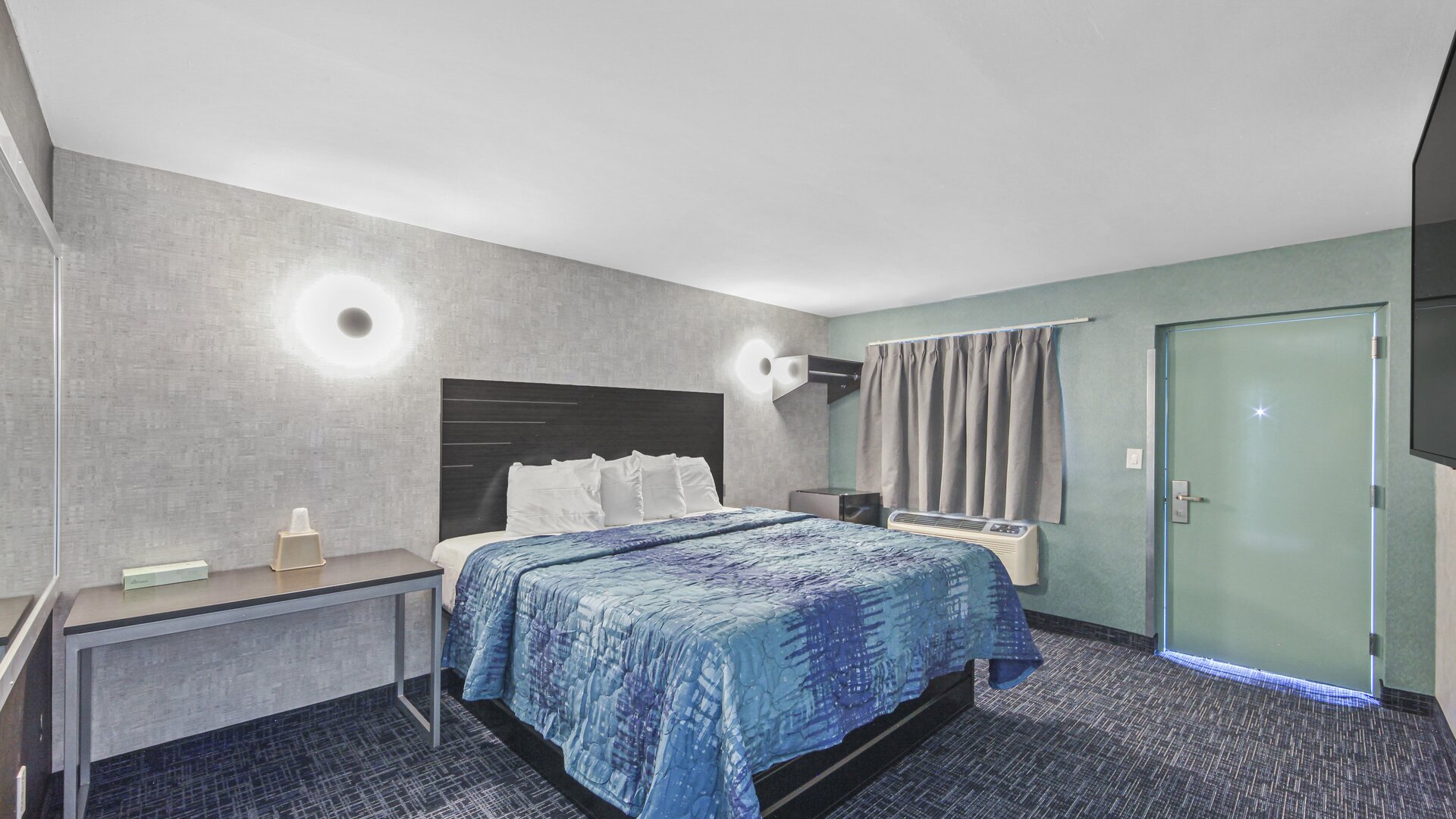 Day use room at Hotel Opus Bronx.