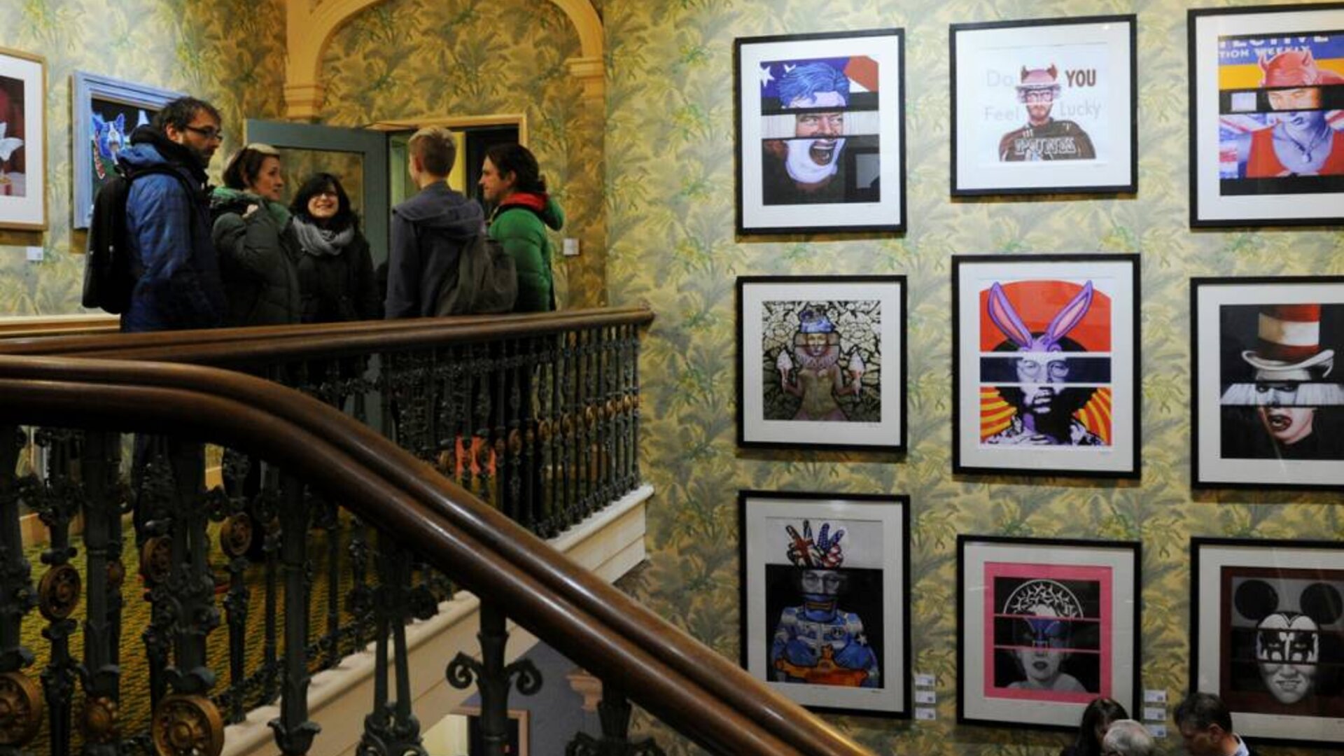 The hotel’s art gallery is free for visitors to peruse at their leisure and offers a range of artistic styles to admire.