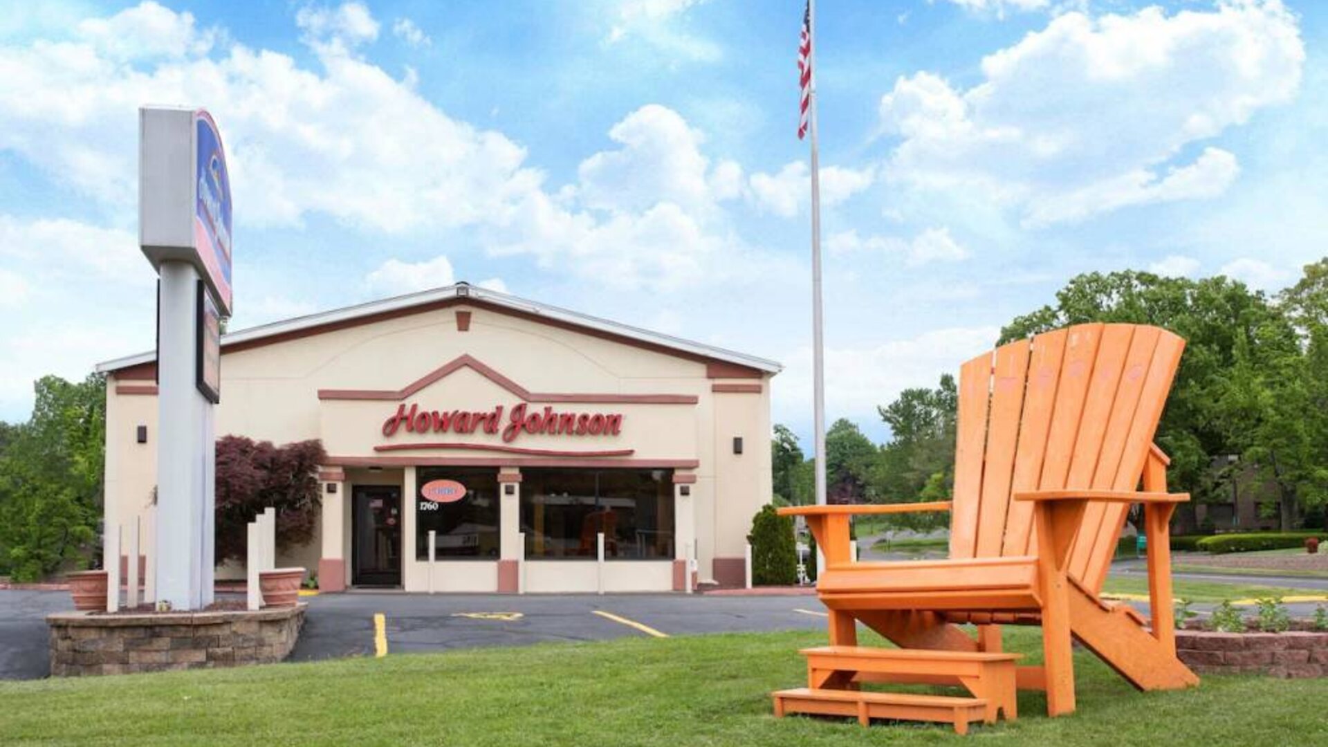 Hotel exterior at Howard Johnson Express Inn - Rocky Hill.