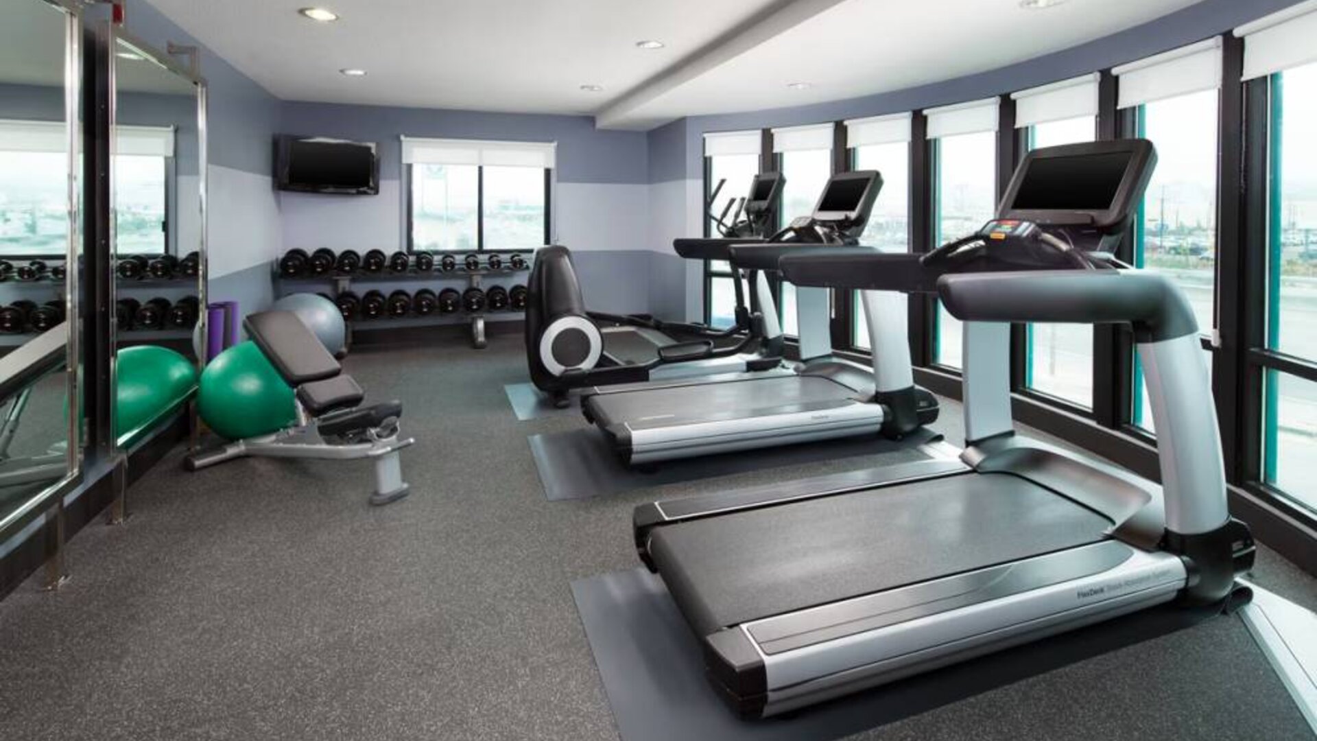 Fitness facility at Four Points By Sheraton San Francisco Airport.
