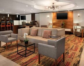 Lobby and coworking lounge at Four Points By Sheraton San Francisco Airport.
