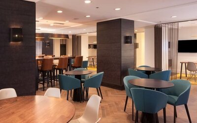 Dining and coworking space at Stanford Court San Francisco.