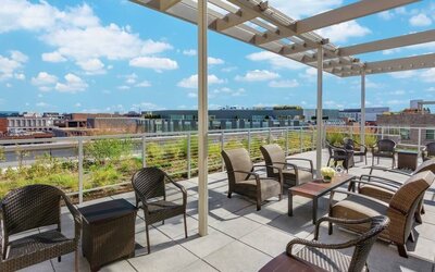Rooftop terrace and coworking space at Hilton Garden Inn Washington DC / Georgetown Area.