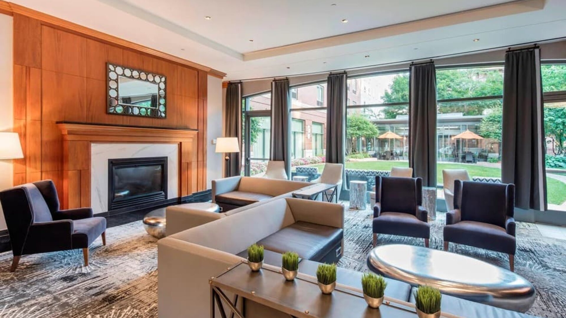 Lounge and coworking space at Courtyard By Marriott Boston Brookline.