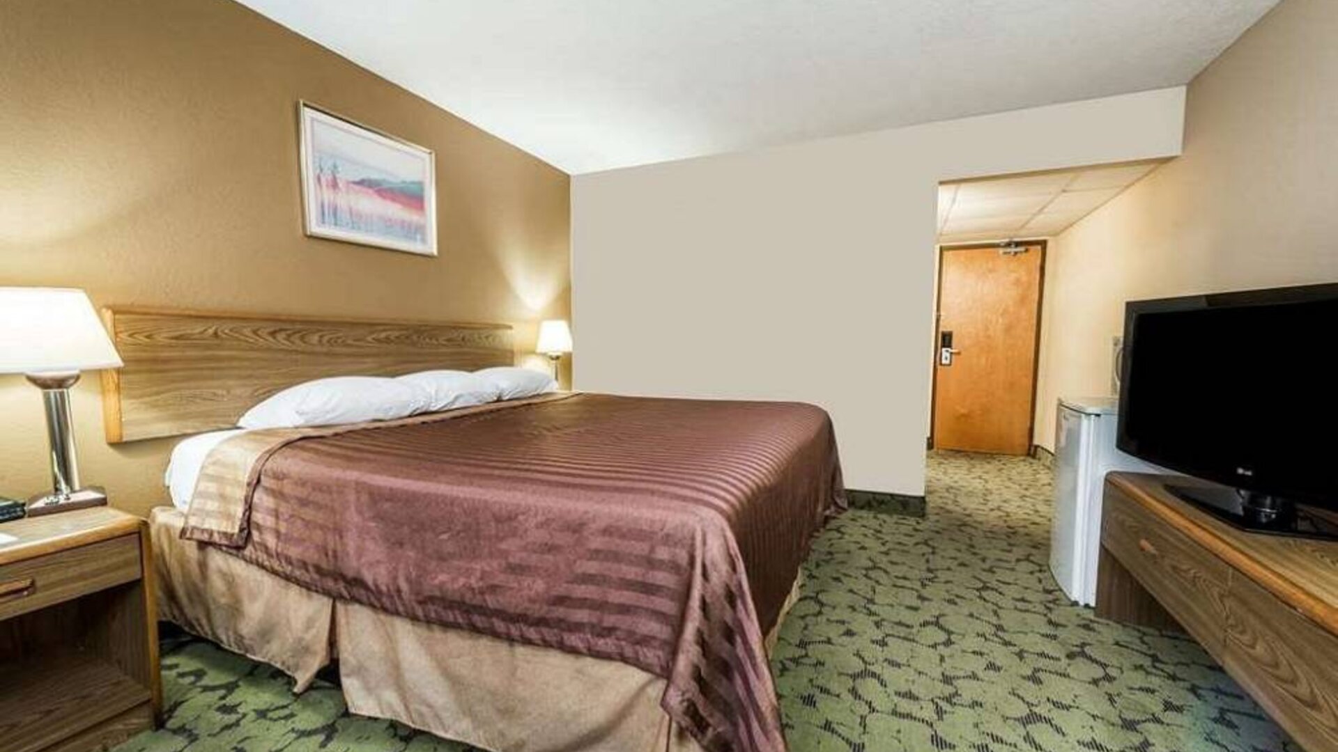 Travelodge By Wyndham Bloomington