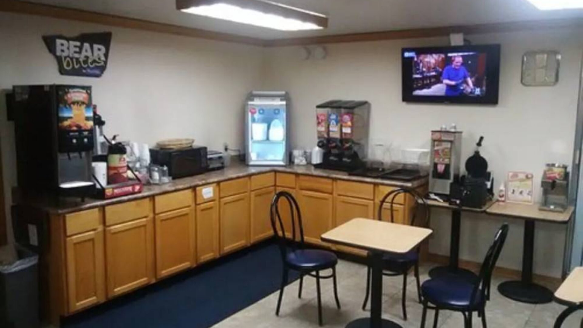 Travelodge By Wyndham Bloomington