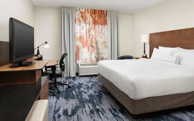 Delux king room with natural light at Fairfield Inn & Suites by Marriott Baltimore BWI Airport.