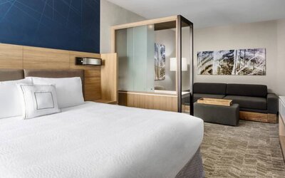 Day use room with sofa at Springhill Suites By Marriott Belmont / Redwood Shores.
