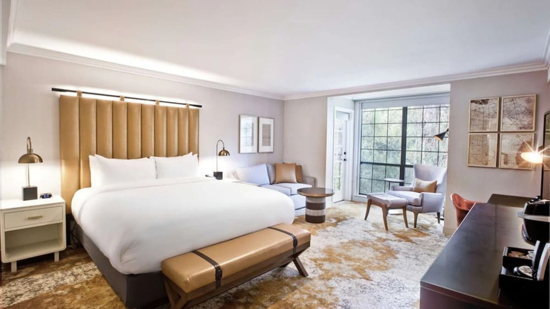 Delux king room with natural light at The Inn At Saratoga, Tapestry Collection By Hilton.