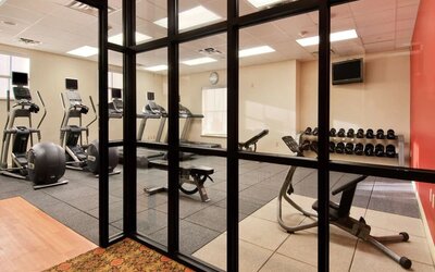 Fitness center at Hilton Baton Rouge Capitol Center.