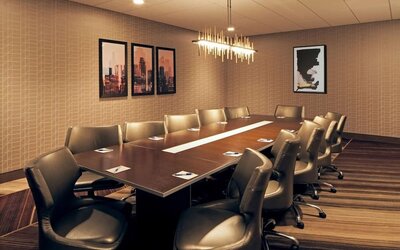 Professional meeting room at H Hotel Los Angeles, Curio Collection By Hilton.