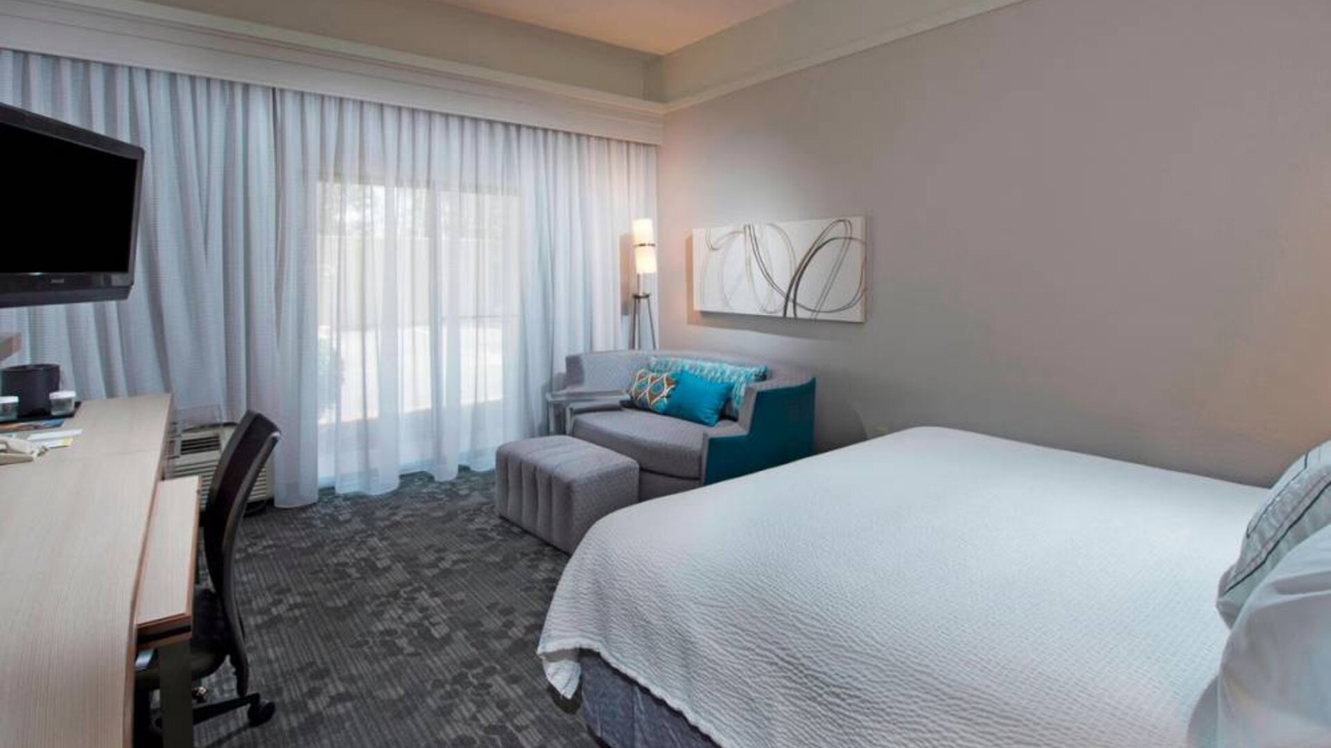 Courtyard By Marriott Dothan