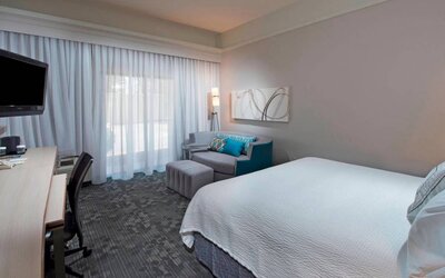 Courtyard By Marriott Dothan