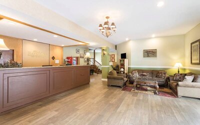 Baymont Inn & Suites