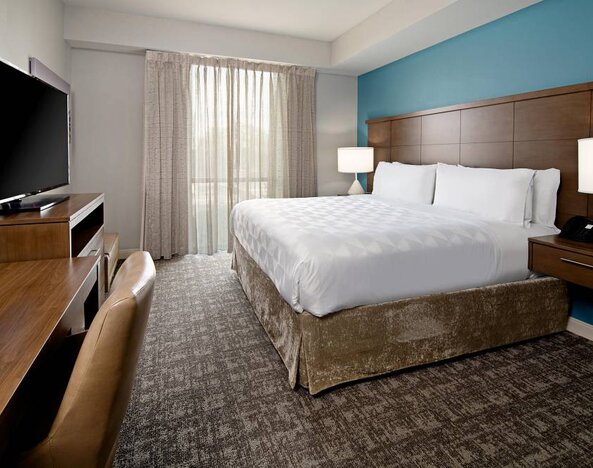 Staybridge Suites Long Beach Airport