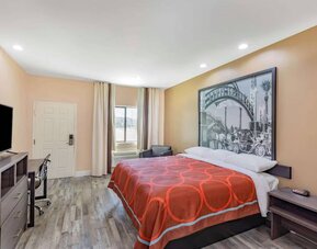 Super 8 By Wyndham Houston NW Beltway 8