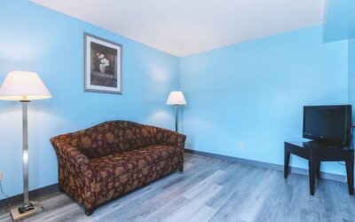 Blue Way Inn And Suites Wellington