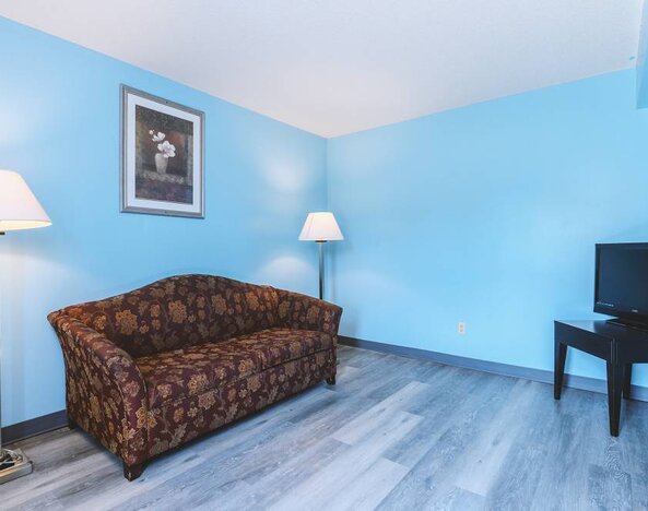 Blue Way Inn And Suites Wellington