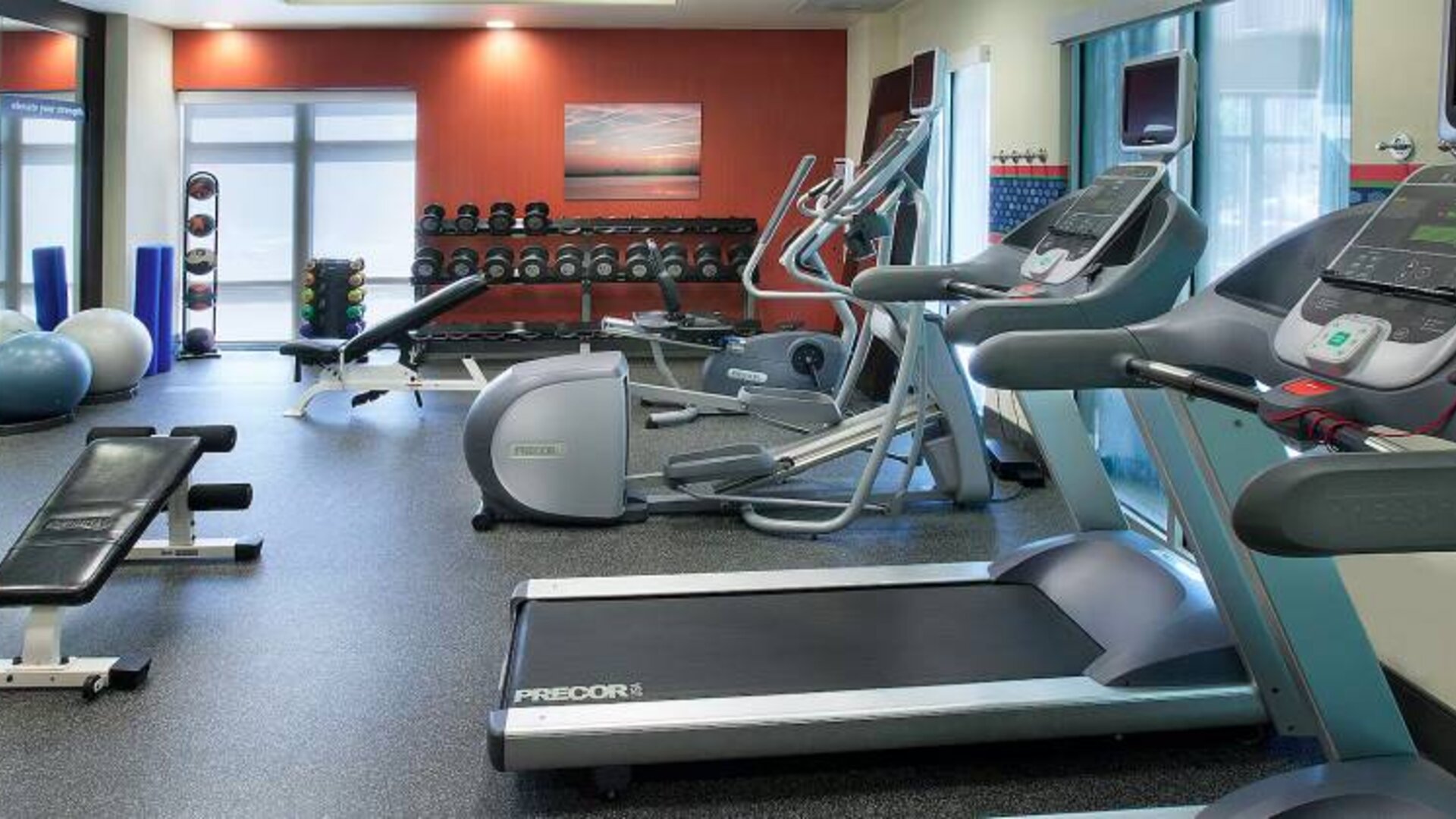 Well equipped fitness center at Hampton Inn Washington - Downtown - Convention Center.