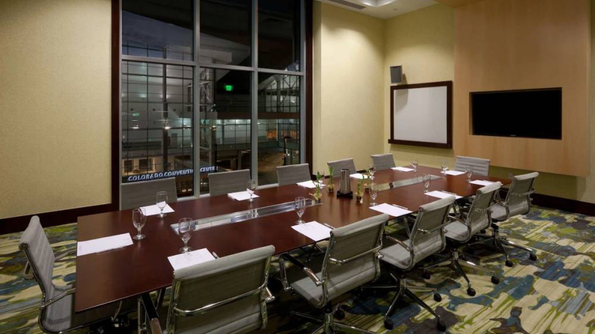 Embassy Suites By Hilton Denver Downtown Convention Center