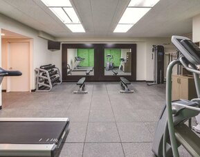 Fitness center at La Quinta Inn & Suites By Wyndham Philadelphia Airport.