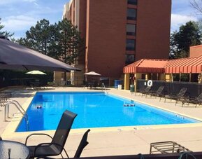 Relaxing outdoor pool at Radisson Hotel Schaumburg.