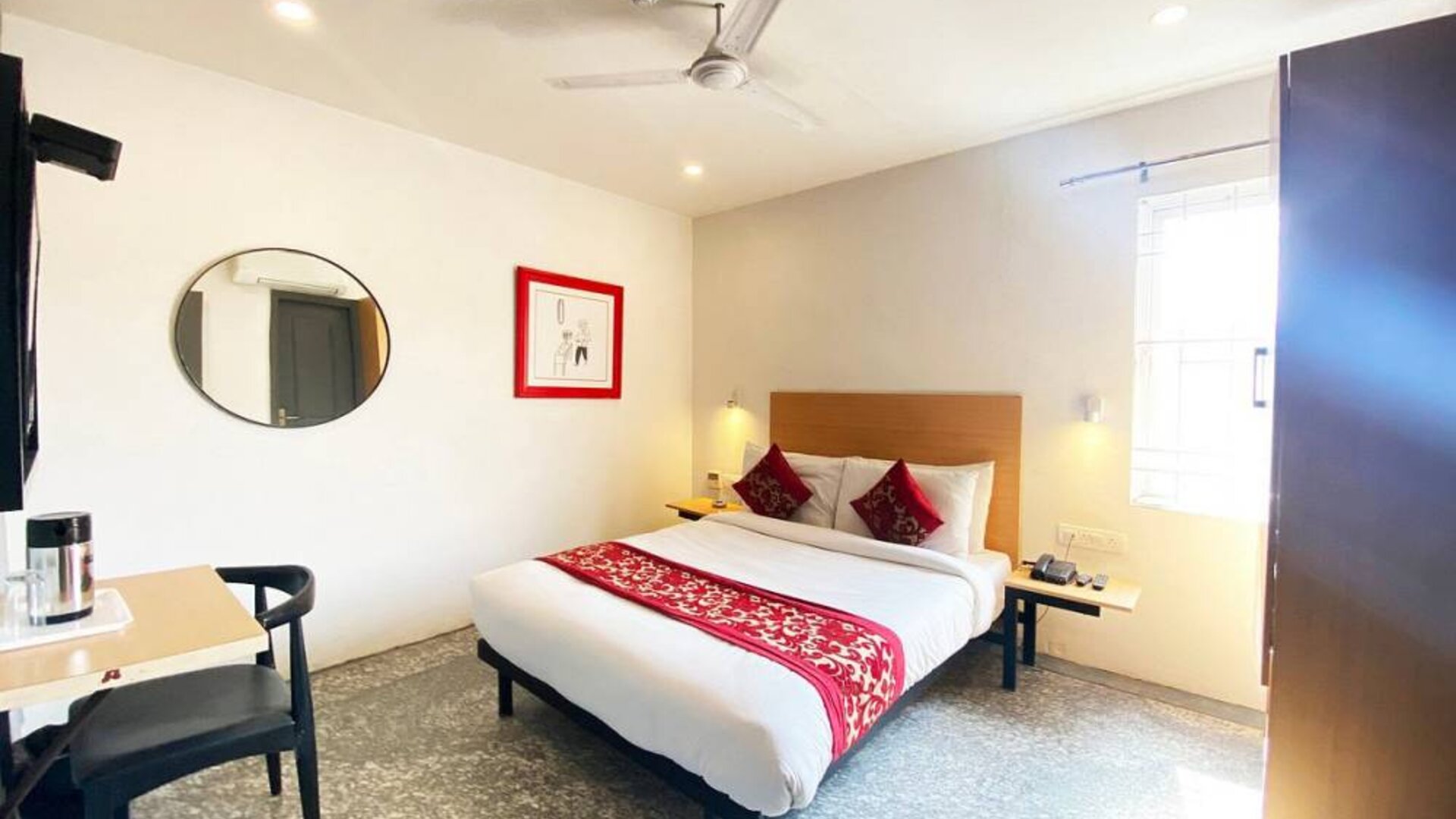 Hotel Golden Saffron