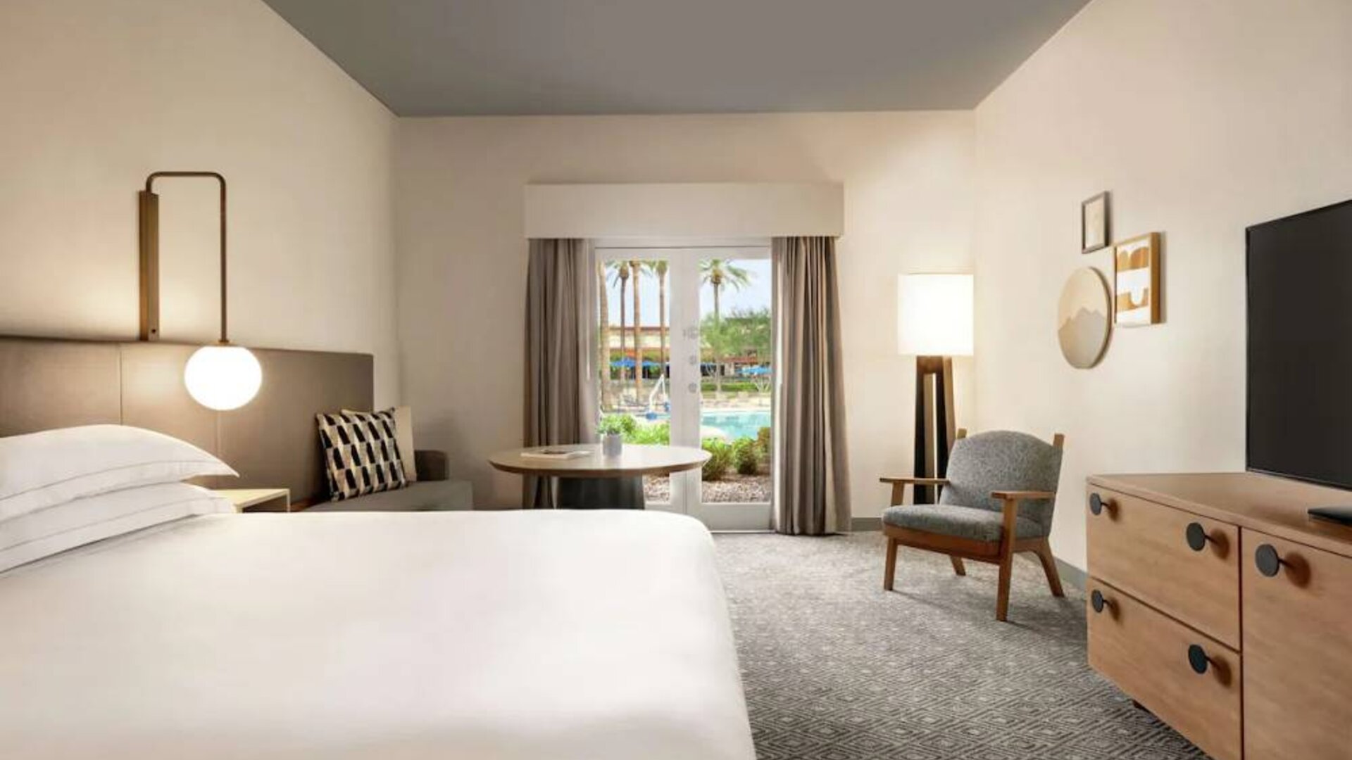 Day use room with natural light at Hilton Scottsdale Resort & Villas.