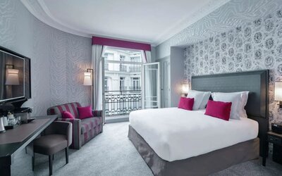 Maison Astor Paris, Curio Collection By Hilton