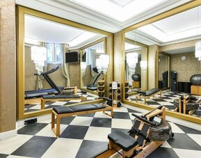 Maison Astor Paris, Curio Collection By Hilton