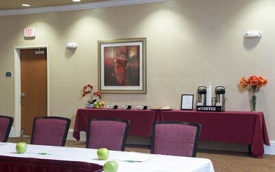 Professional meeting room at Holiday Inn Aurora North- Naperville.