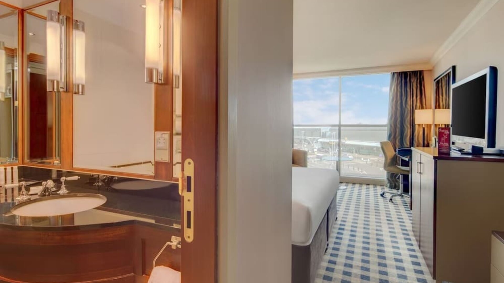 Day use room with private bathroom at DoubleTree By Hilton Newcastle International Airport.